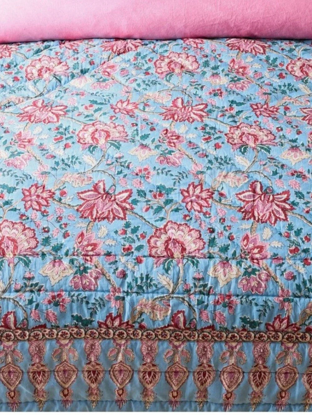 POTTERY BARN Shannon Reversible Kingsize Quilt w/ 2 Matching Shams In Pink/Blue